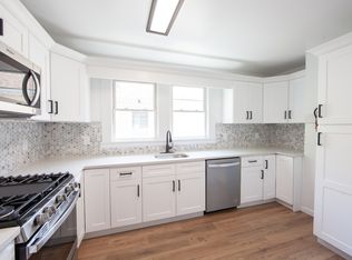 21 Pleasant Way FLOOR 2, Montclair, NJ 07042