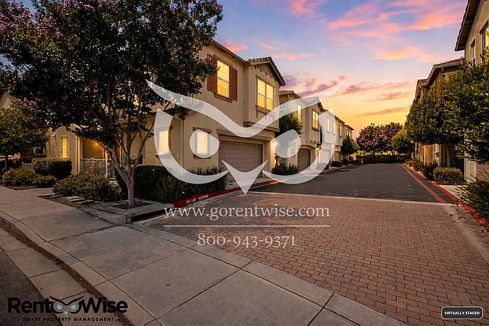 1583 Sylvia St — Photo 38