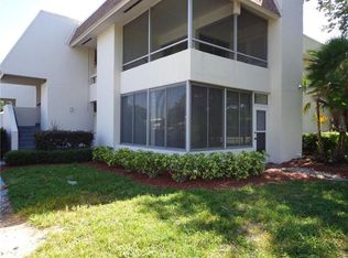 7304 W Country Club Dr N APT 116, Sarasota, FL 34243