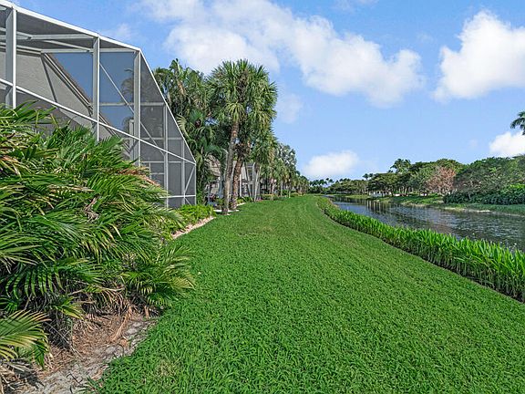 5th image of 6626 Hawaiian Avenue