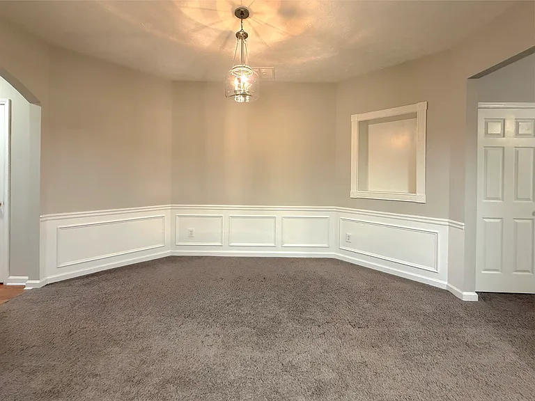 3845 Grovemont Pl — Photo 5