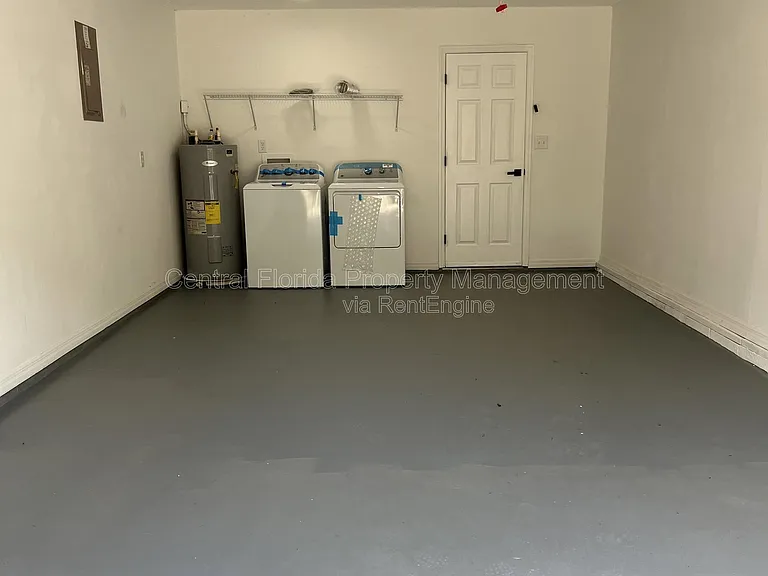 914 Robinhood Ct — Photo 25