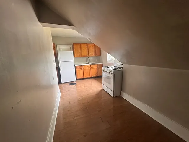 105 Dickinson St SW #2 — Photo 3