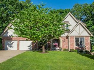 5632 Noland Rd, Shawnee, KS 66216