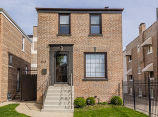 4118 W Fletcher St, Chicago, IL 60641