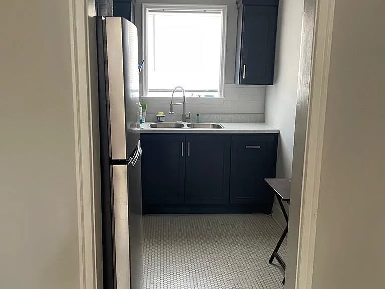 1800 Palm Blvd #203 — Photo 5