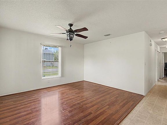 5th image of 2423 E OKARA ROAD