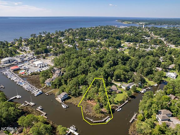 2nd image of 1410 Tosto Circle LOT 3