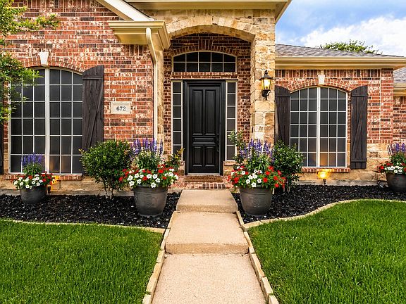 2nd image of 672 Channel Ridge Dr