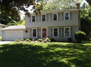 562 Fox Meadow Rd, Rochester, NY 14626