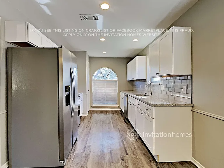 919 Cypress Dr — Photo 9