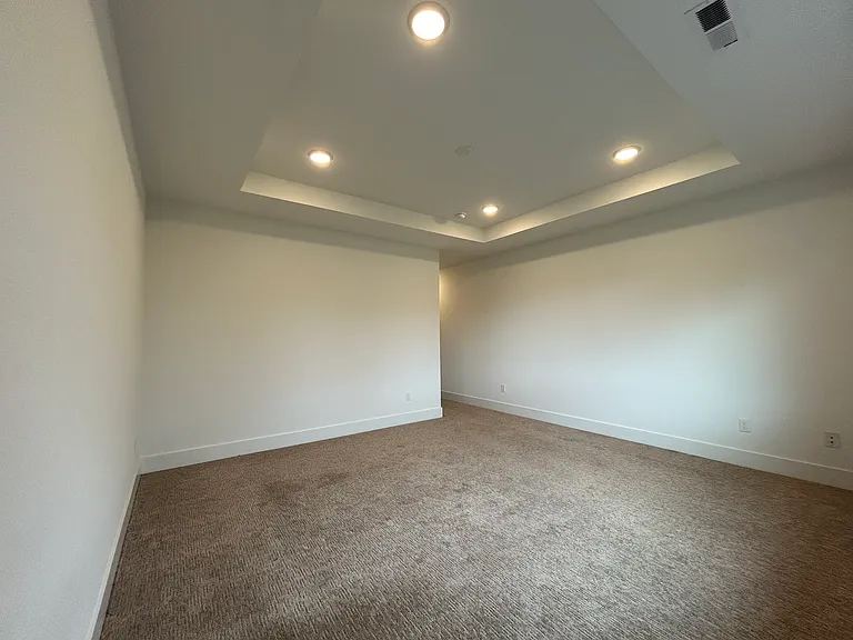 18222 SW Silvertip St #1 — Photo 24
