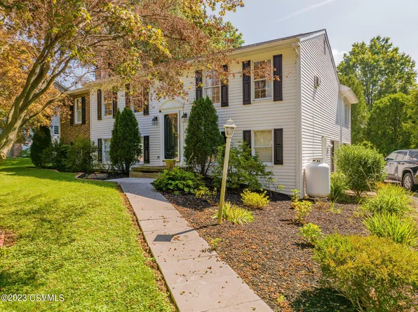 4 S Crestwood Dr, Danville, PA 17821