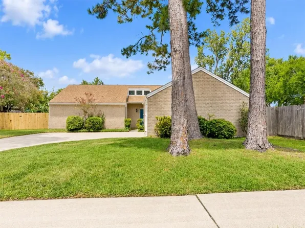 1006 Rock Canyon Dr, Katy, TX 77450