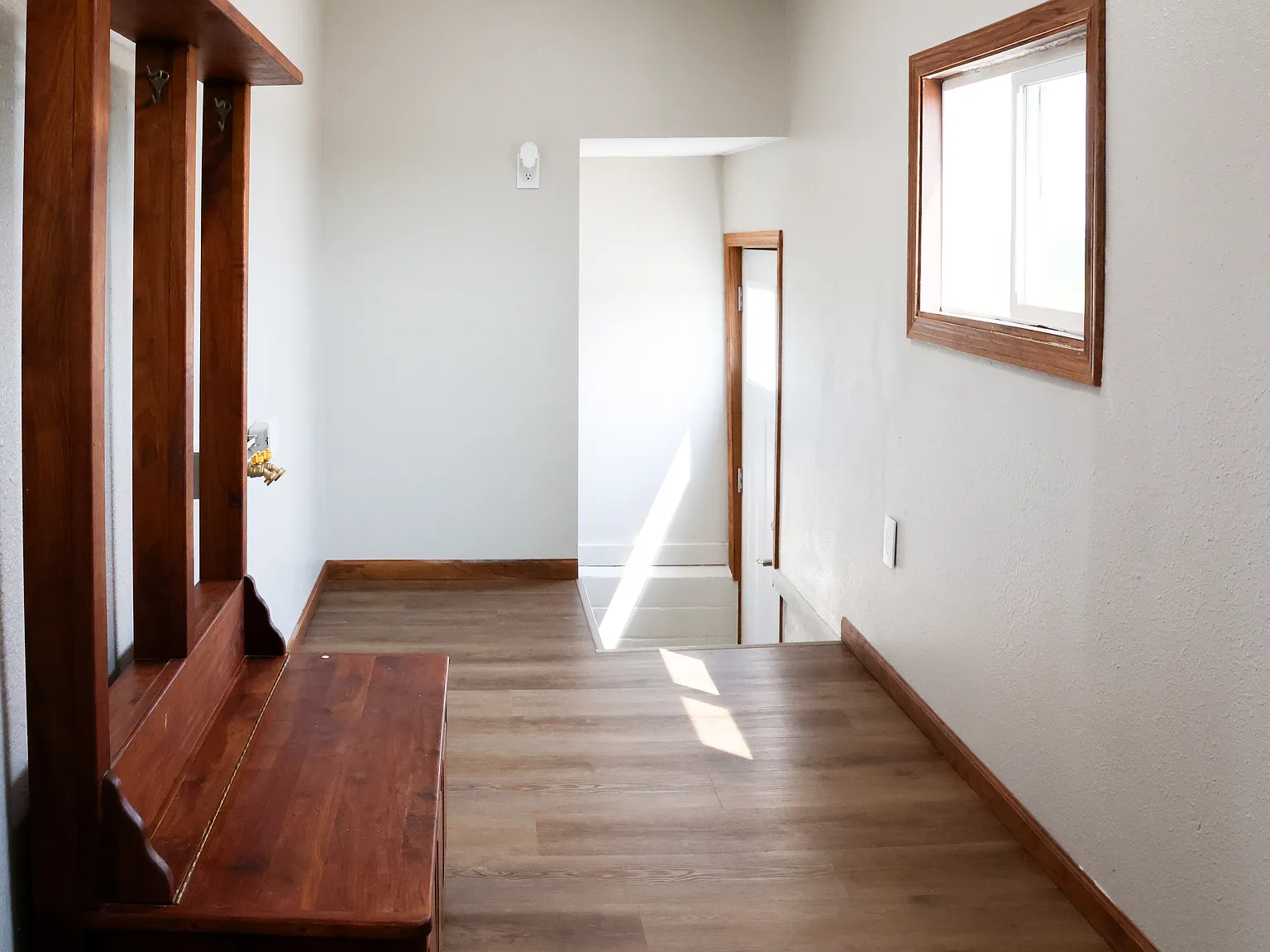 3 bed, 1498 sqft, $2,000 — Photo 4