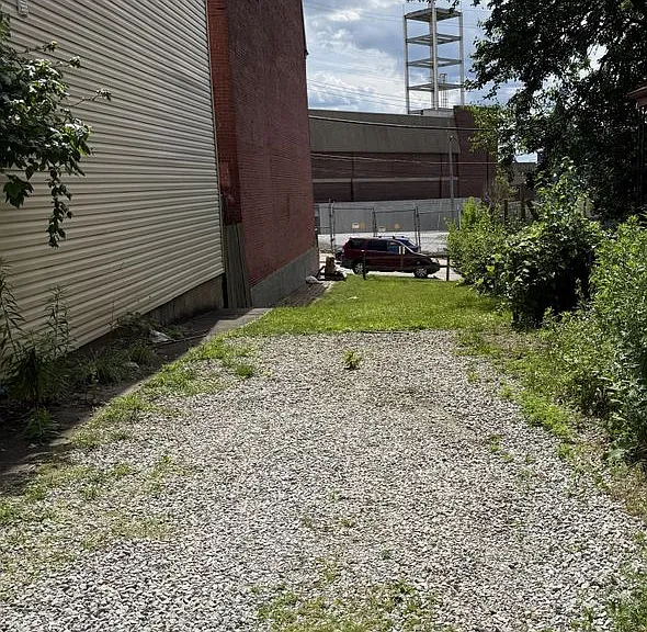 3812 Cabinet Way — Photo 21