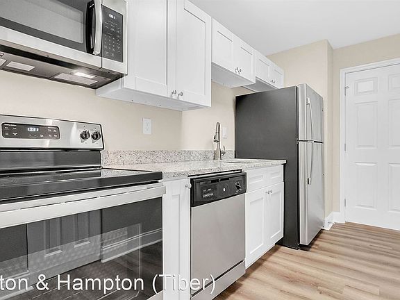 3rd image of 2131 Messina Ave