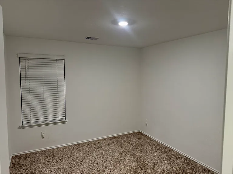 Second Picture of Room 3