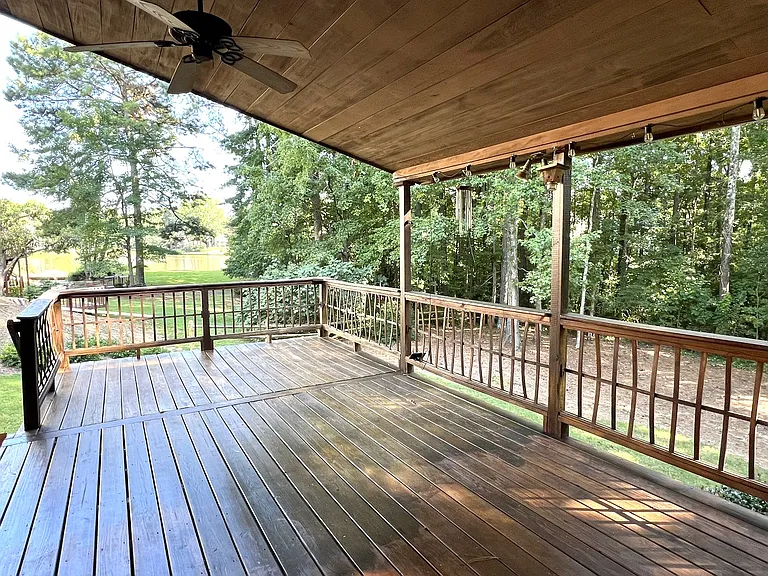 1501 Brookwood Lake Dr — Photo 4