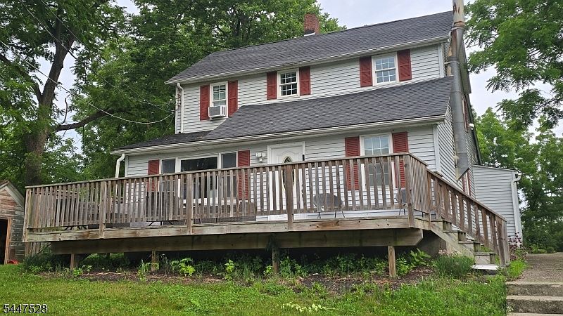 1st image of 693 Townsbury Rd