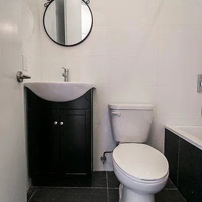 Rented by Nooklyn NYC LLC | media 41