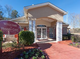 2171 Pointview Dr APT G, East Point, GA