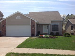 655 Graham Park Dr, Seward, NE 68434