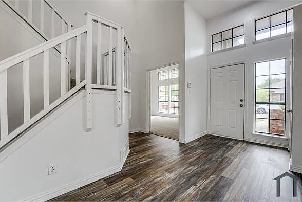 434 Wellington Dr — Photo 12