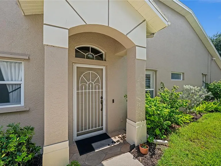 8167 Ibis Cove Cir #A-108 — Photo 32