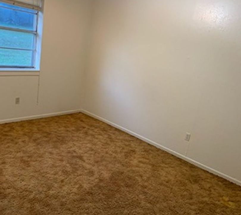 1st image of 501 E Boynton St #6