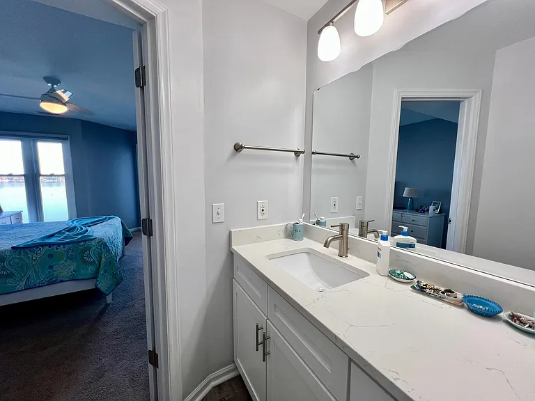 366 Northwest Dr — Photo 20