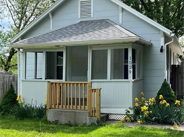 1529 S Harvard Ave, Independence, MO 64052