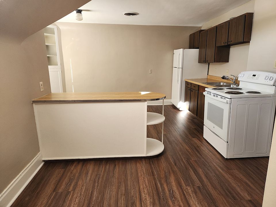 1st image of 314 N Court Ave #B