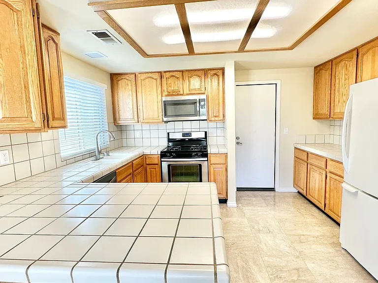 730 Morro Rd — Photo 12