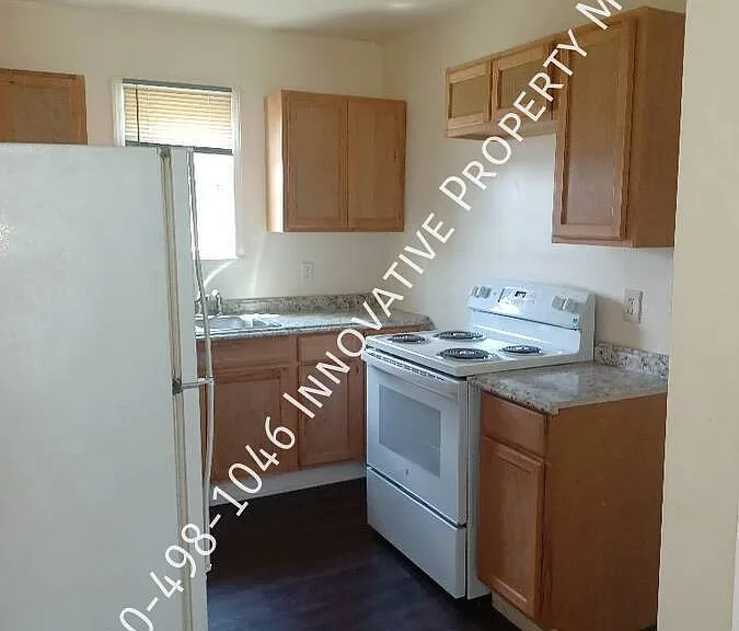 3012 S Grand Traverse St — Photo 11