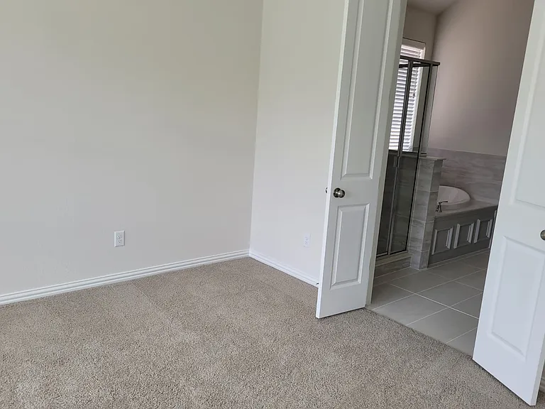 1705 Snapdragon Ct — Photo 54