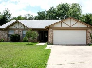 6621 Chilton Dr, North Richland Hills, TX 76182