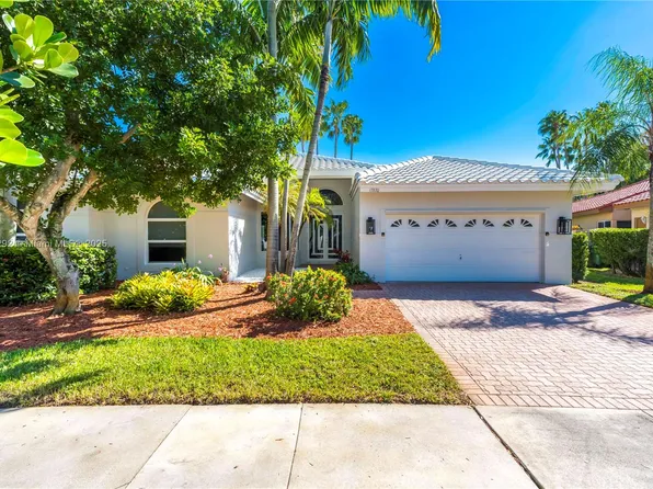 17870 NW 14th St, Pembroke Pines, FL 33029