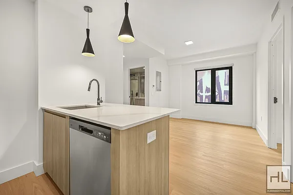 Rented by Highline Residential | media 14
