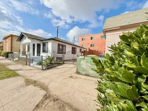 2411 Griffith Ave, Los Angeles, CA 90011