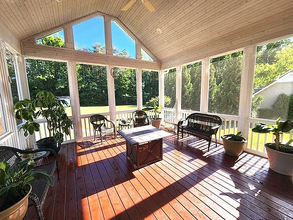 4th image of 7009 Pearson Run Ct