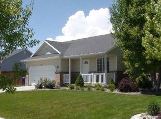 8632 S McGinnis Ln, West Jordan, UT 84081