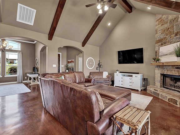 4th image of 10301 Los Rios Dr