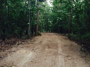 100 Doe Dr, Little Rock, AR 72210