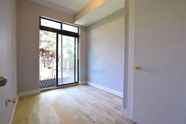 Rented by null | media 54