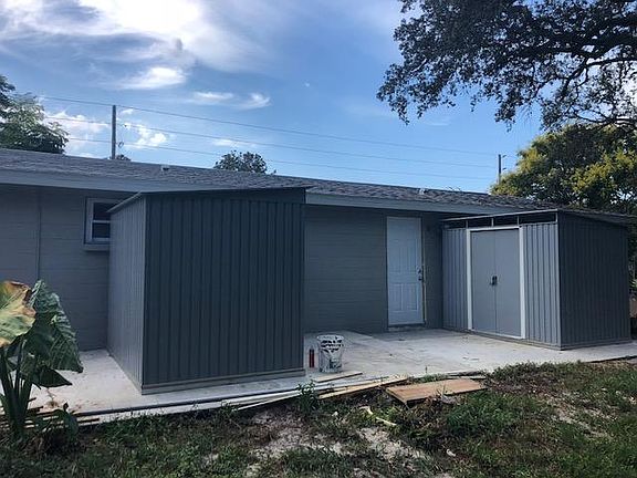 2nd image of 15832 Sea Pines Dr