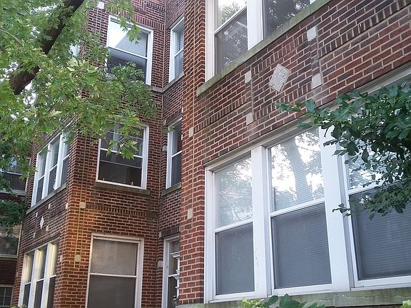 4th image of 4934 Buckingham Ct APT 2W