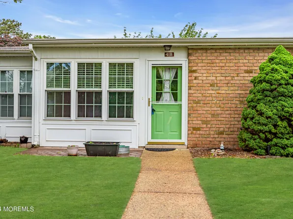 41B Cambridge Circle, Manchester, NJ 08759