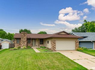 1346 W 47th Ct, Davenport, IA