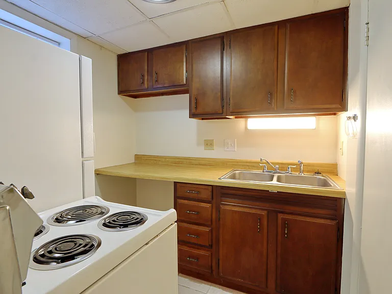 3606 Staunton Ave SE #4 — Photo 5